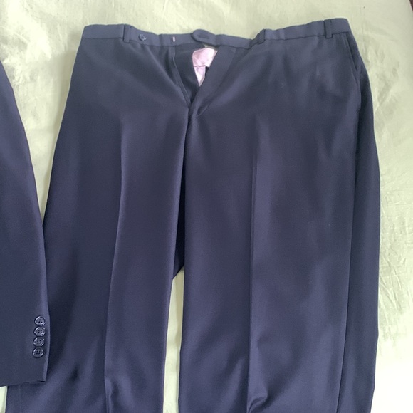 Mens 46L Classic Black Suit - Picture 2 of 2